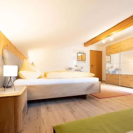 Haus Mary Apartment *